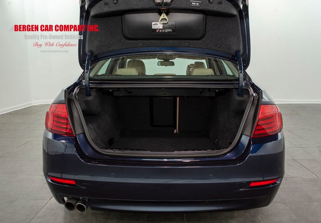 Used 2016 BMW 528i xDrive Sedan image 12