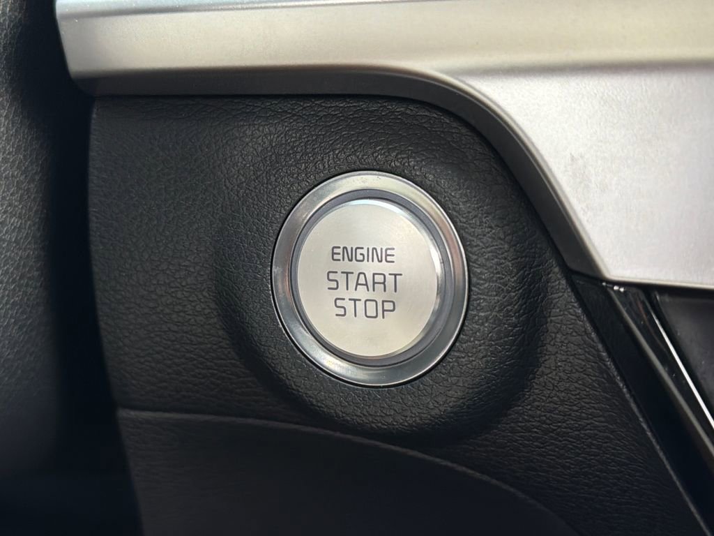 Used 2024 Kia Telluride LX image 5