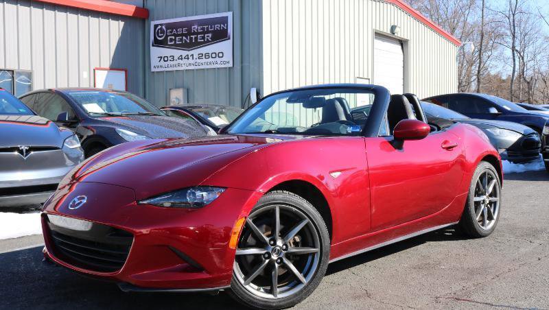 Used 2019 MAZDA MX-5 Miata Grand Touring image 2