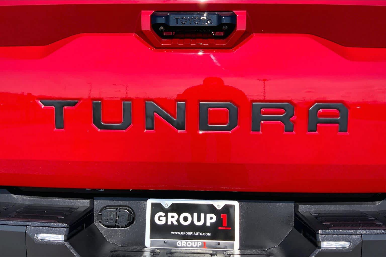 Used 2026 Toyota Tundra Limited AWD/4WD image 10