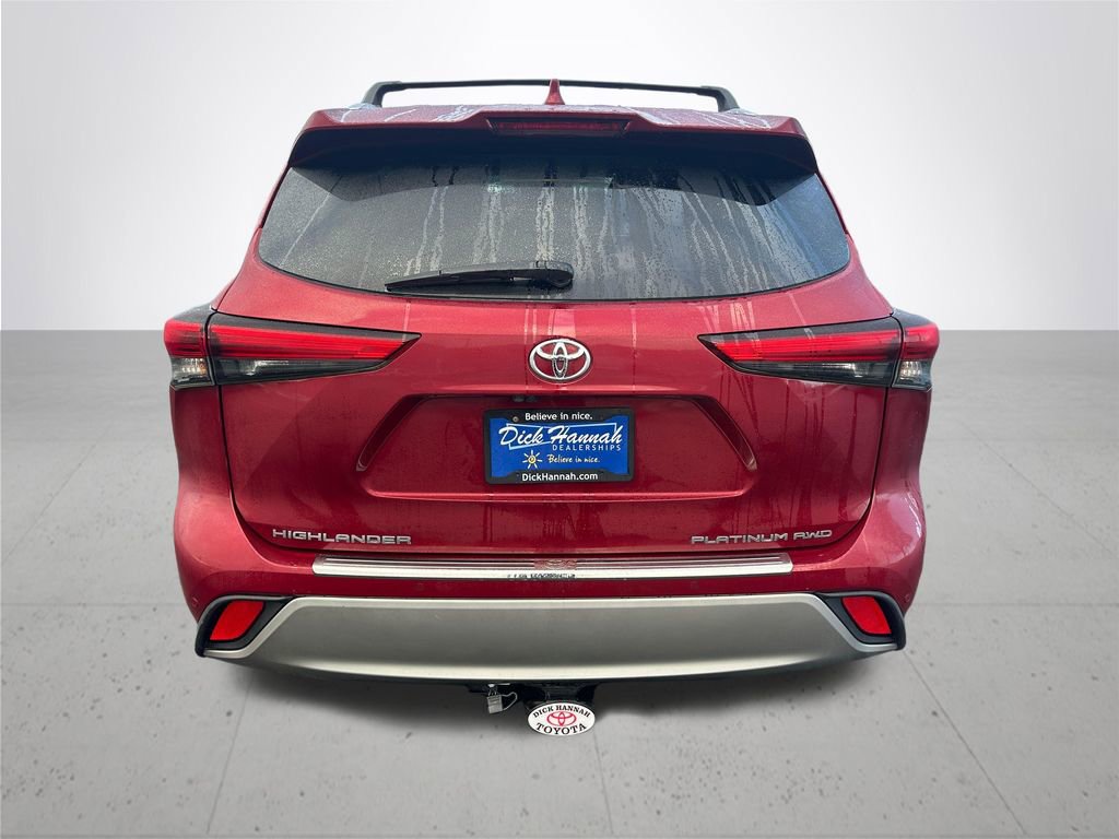 Used 2020 Toyota Highlander Platinum AWD/4WD image 8