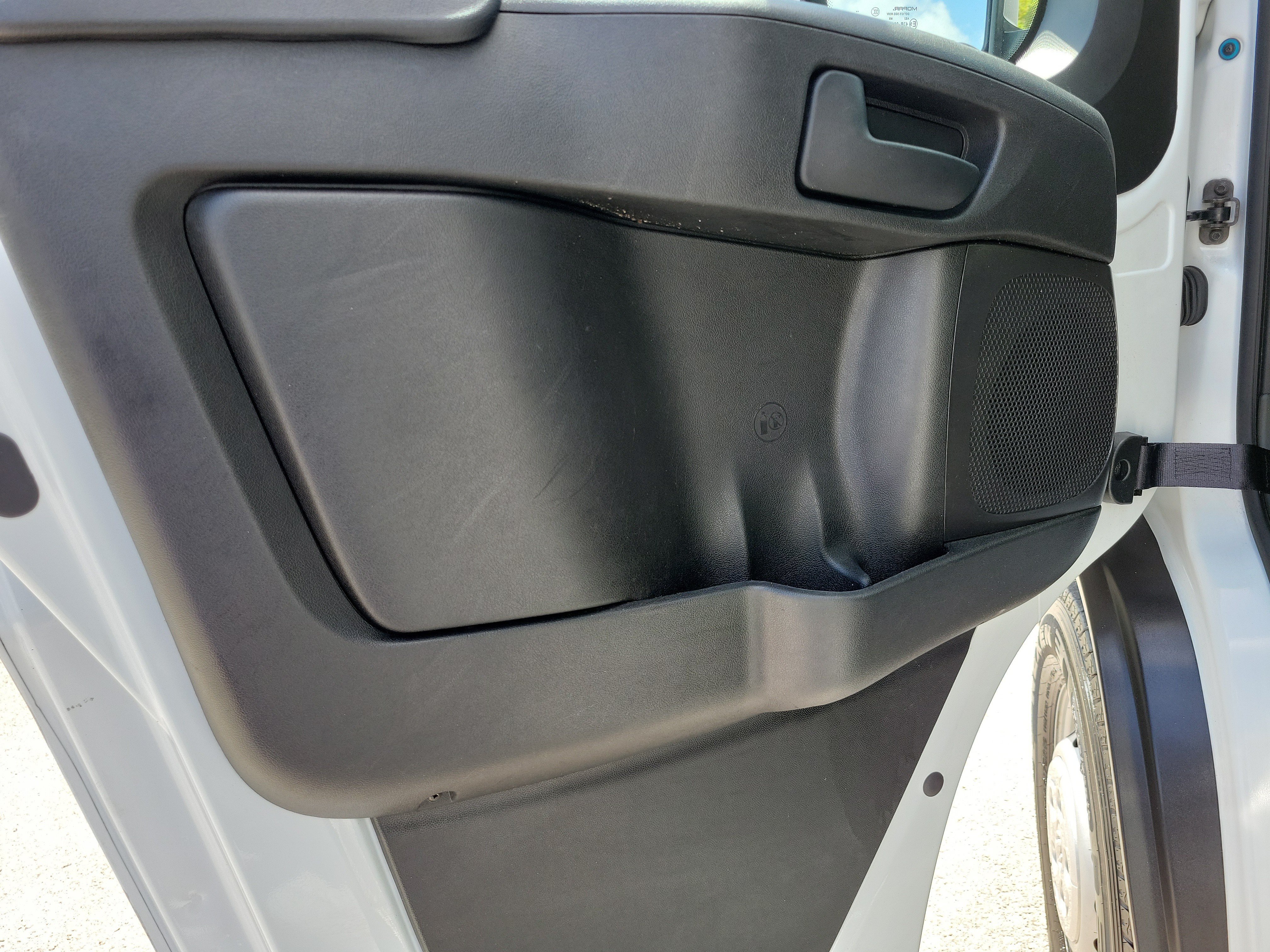 Used 2025 RAM ProMaster 2500 w/ U-Haul Equipment Group FWD image 26