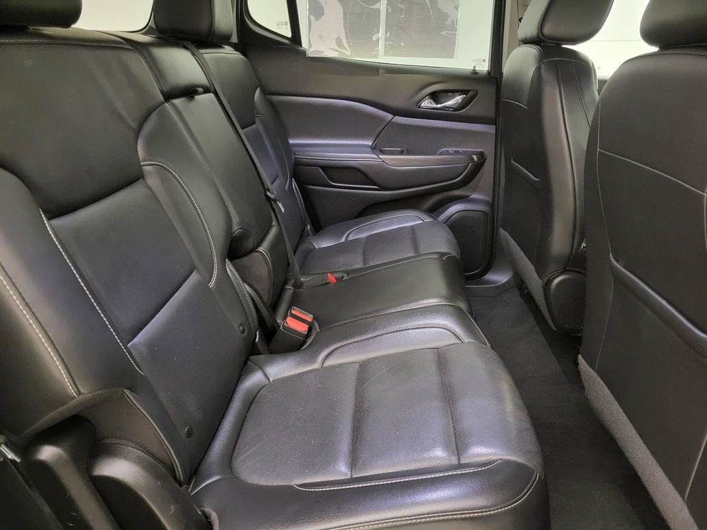 Certified 2023 GMC Acadia SLT image 43