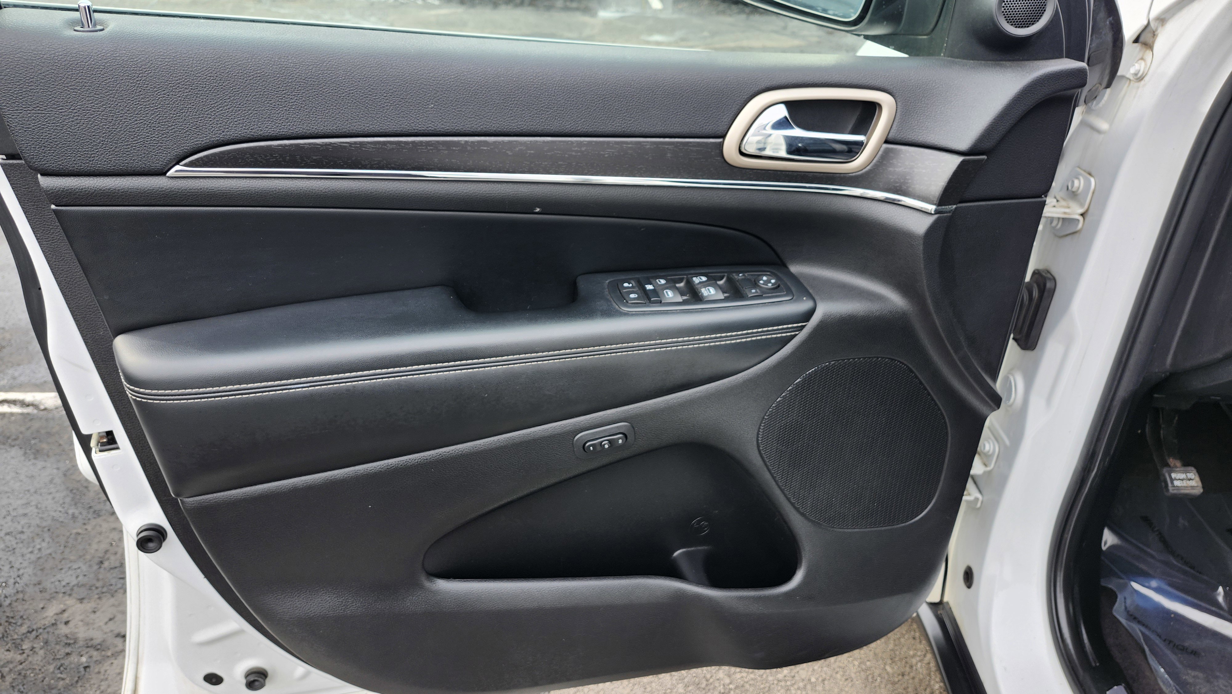 Used 2016 Jeep Grand Cherokee Limited image 27