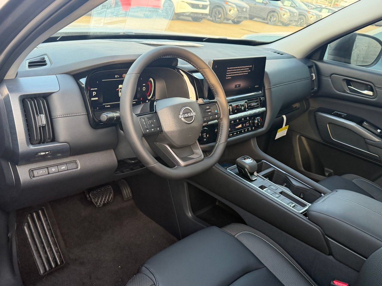 New 2026 Nissan Pathfinder SL FWD image 11