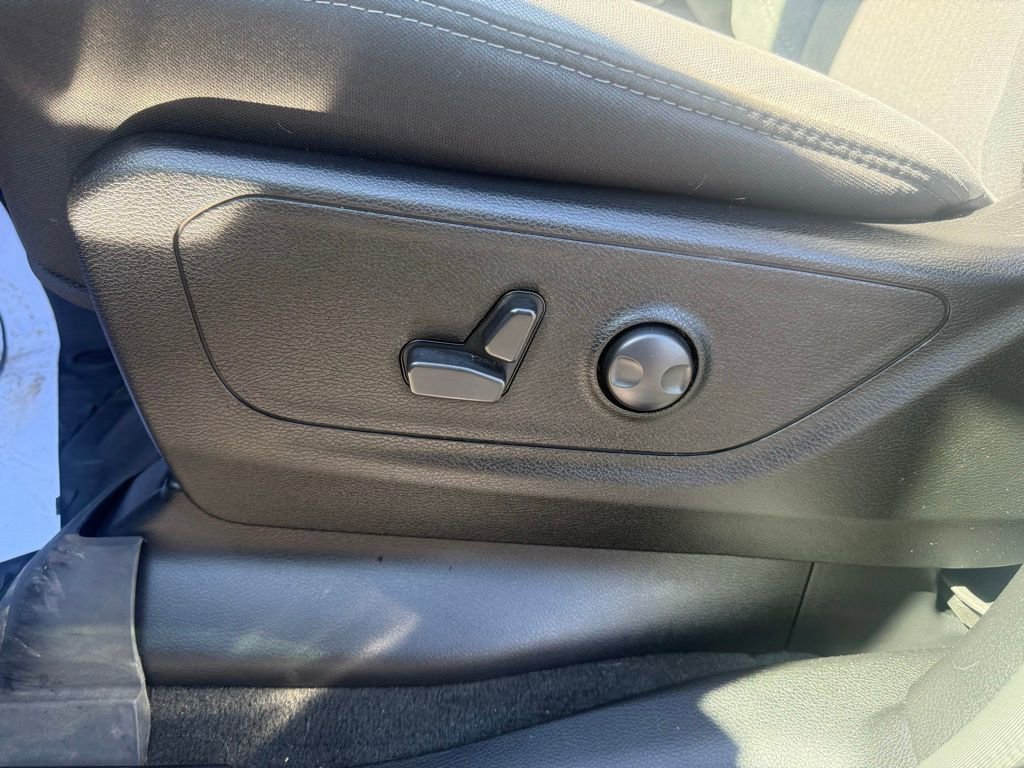 Used 2023 RAM 1500 Big Horn image 13