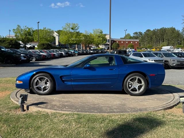 Used 2002 Chevrolet Corvette Coupe w/ Preferred Equipment Group2 RWD image 4