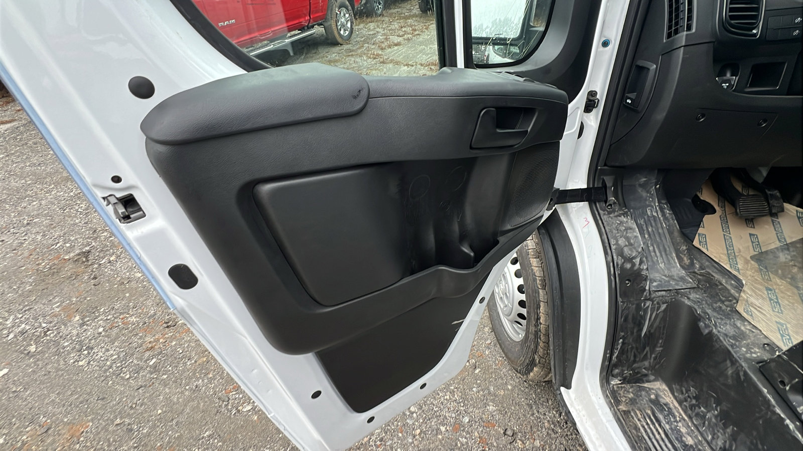 Used 2025 RAM ProMaster 1500 image 15