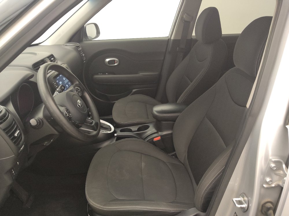 Used 2019 Kia Soul w/ Convenience Package FWD image 17