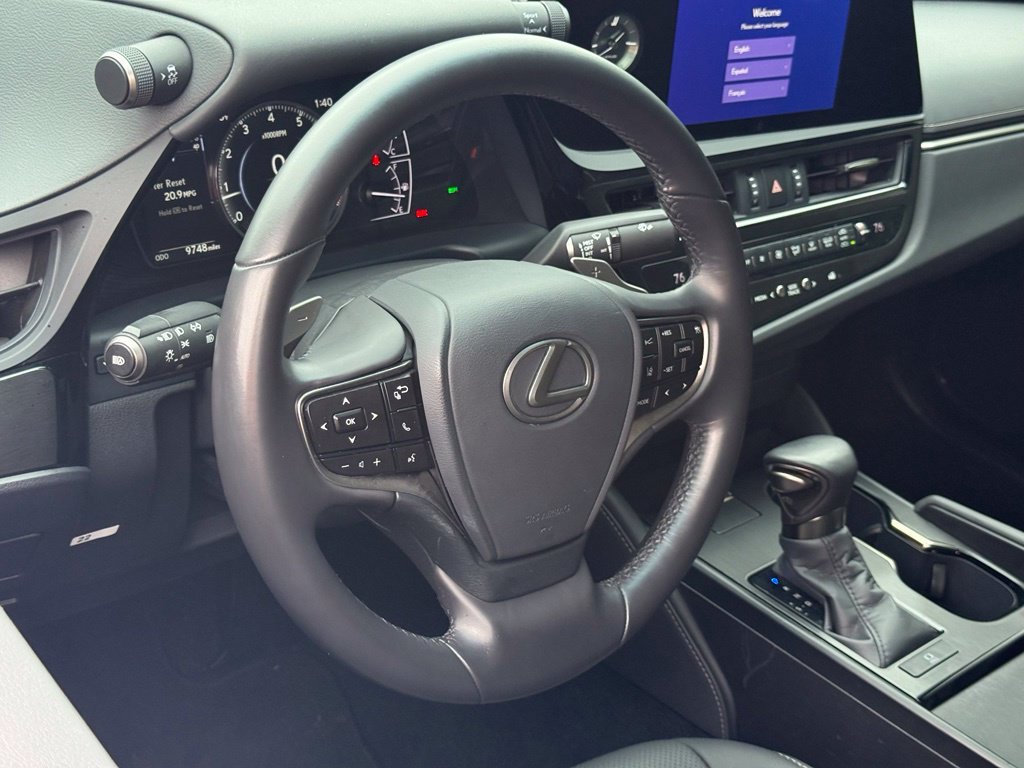 Certified 2025 Lexus ES 350 w/ Accessory Package (Z1) FWD image 15