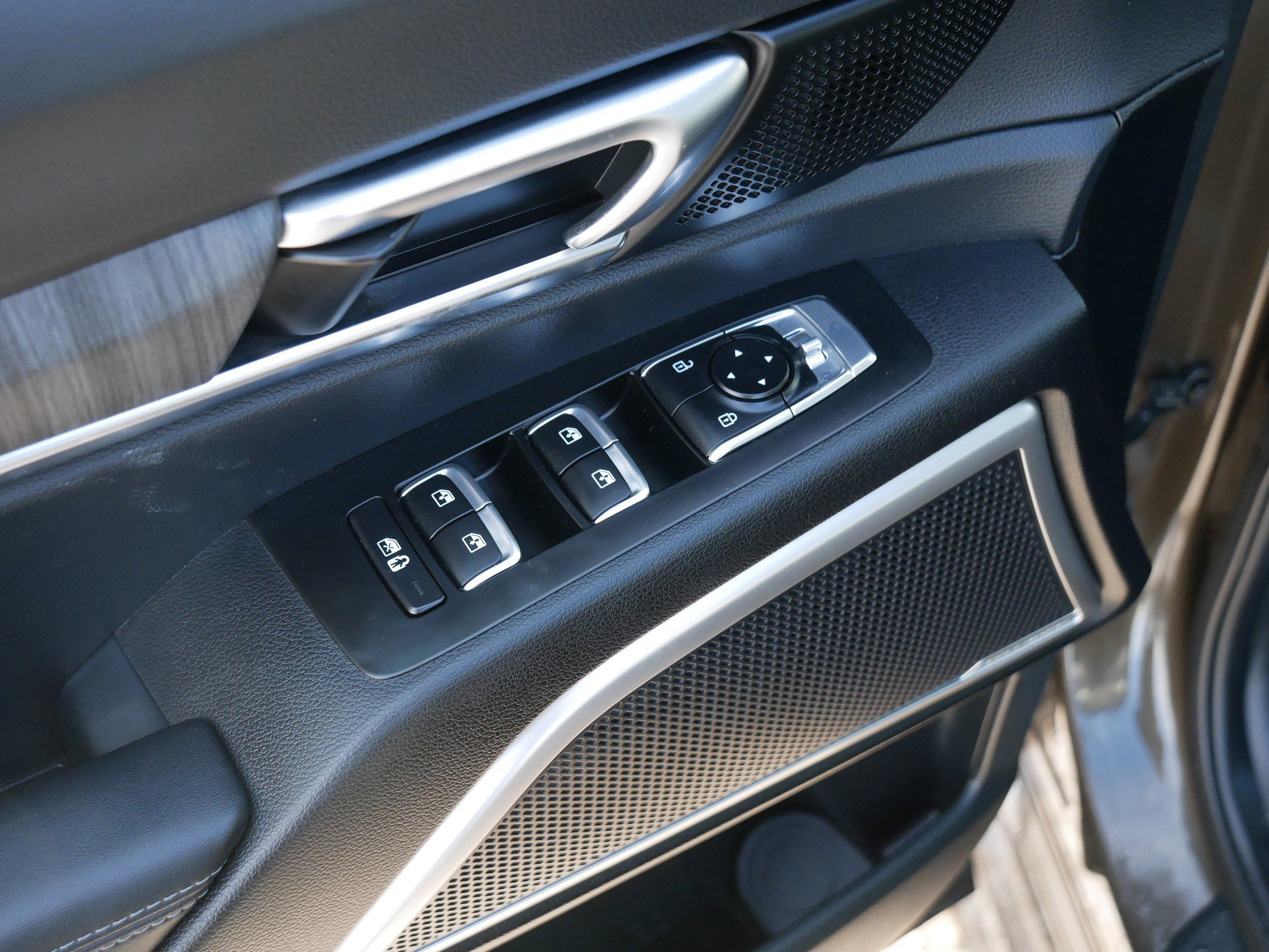 Certified 2023 Kia Telluride EX image 19