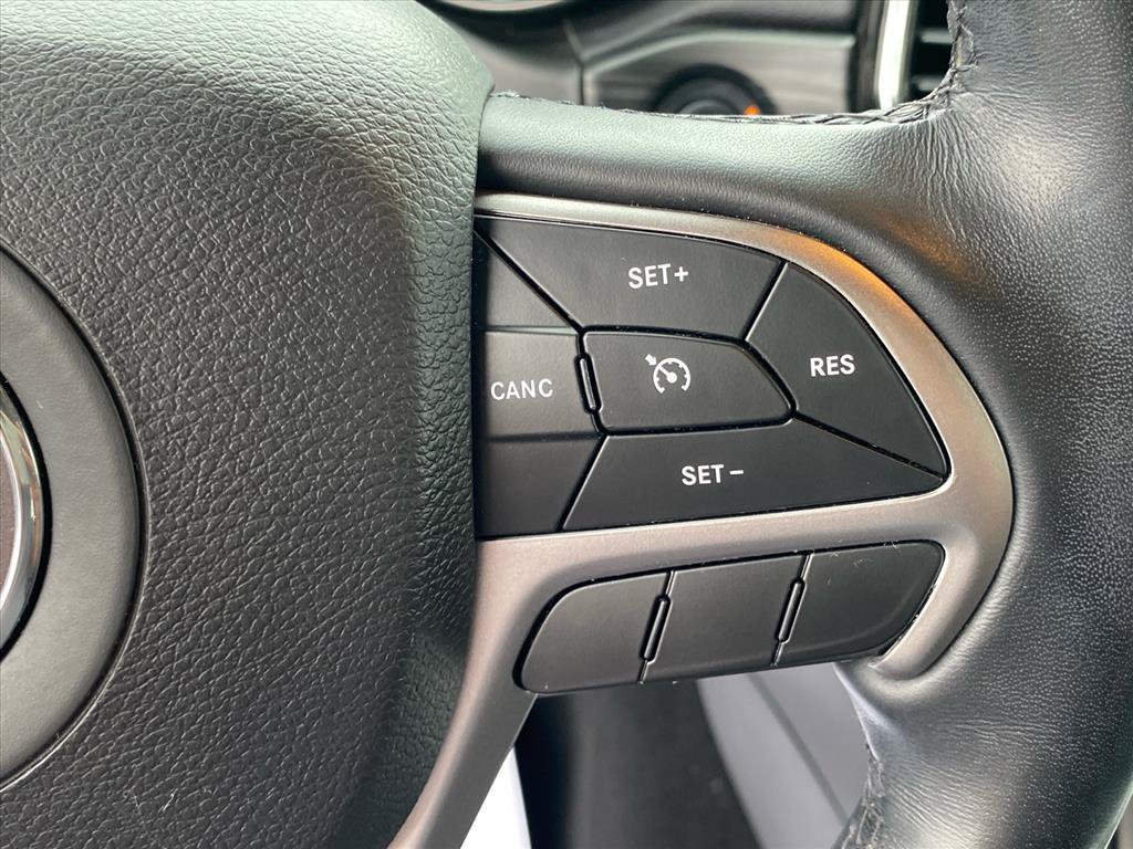 Used 2021 Jeep Grand Cherokee Limited AWD/4WD image 18