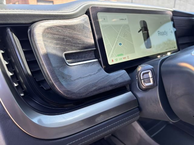 Used 2024 Rivian R1S Adventure image 25