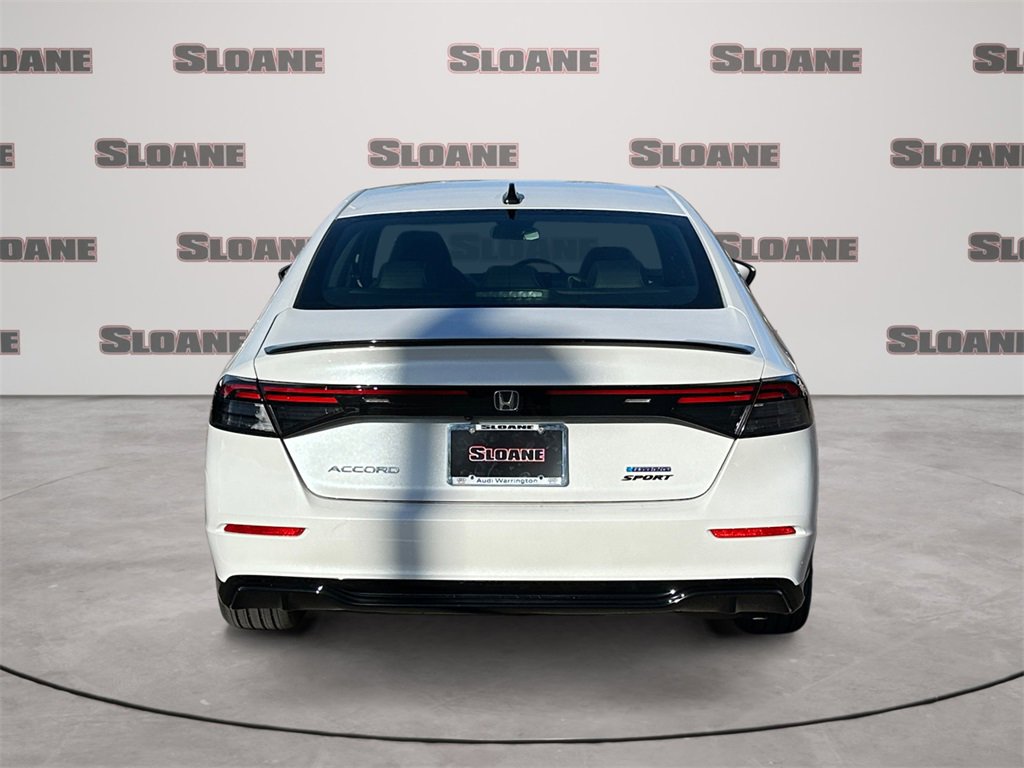 Used 2024 Honda Accord Sport image 4