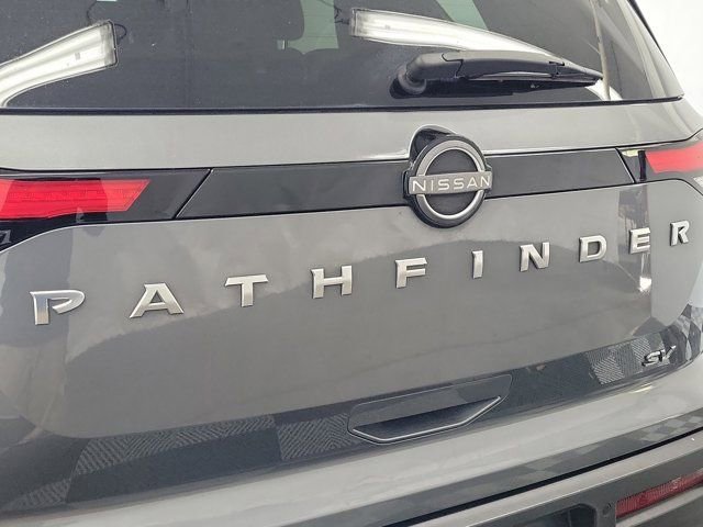 Certified 2022 Nissan Pathfinder SV w/ Cargo Package FWD image 7