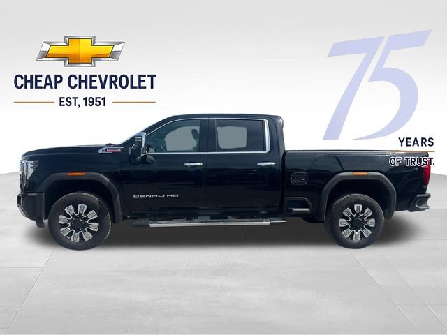 Used 2024 GMC Sierra 2500 Denali w/ Denali Reserve Package AWD/4WD image 3