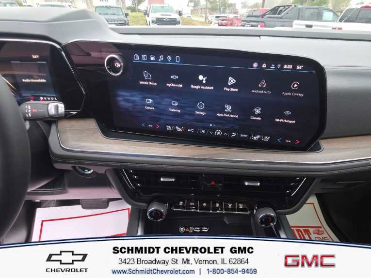 New 2026 Chevrolet Suburban High Country image 18