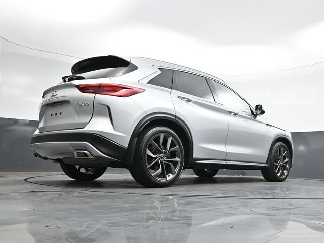 Used 2019 INFINITI QX50 Essential w/ Sensory Package AWD/4WD image 33