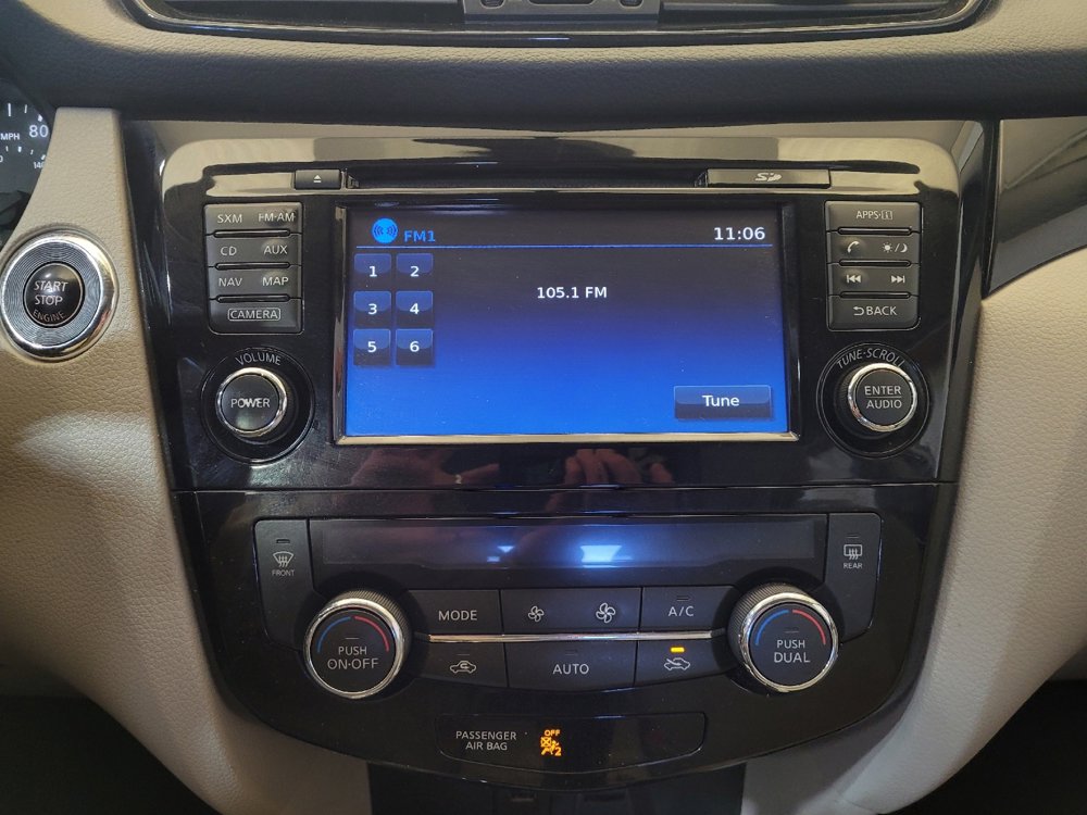 Used 2018 Nissan Rogue Sport SV w/ SV Technology Package image 25