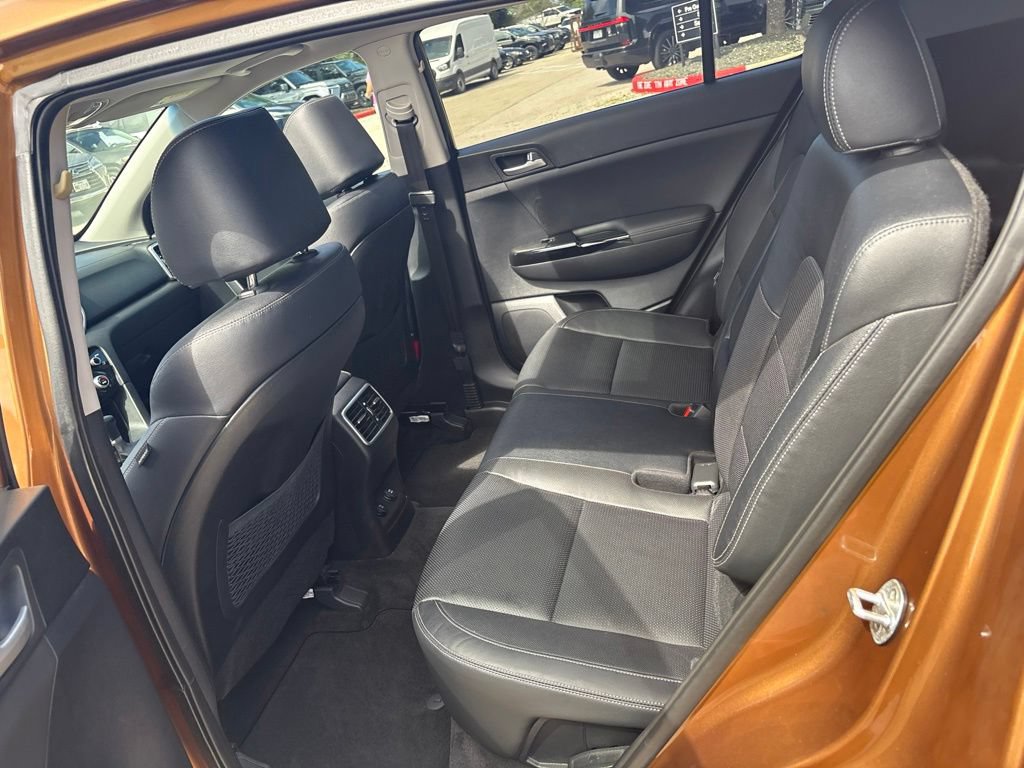 Used 2020 Kia Sportage EX w/ EX Technology Package FWD image 20