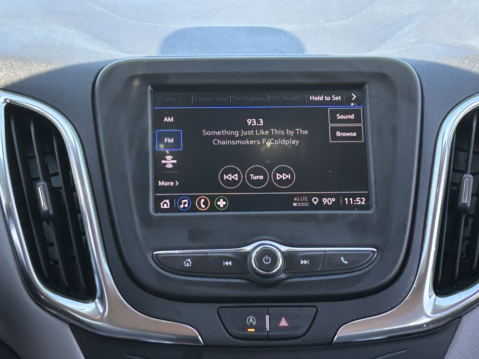 Certified 2024 Chevrolet Equinox LT image 20