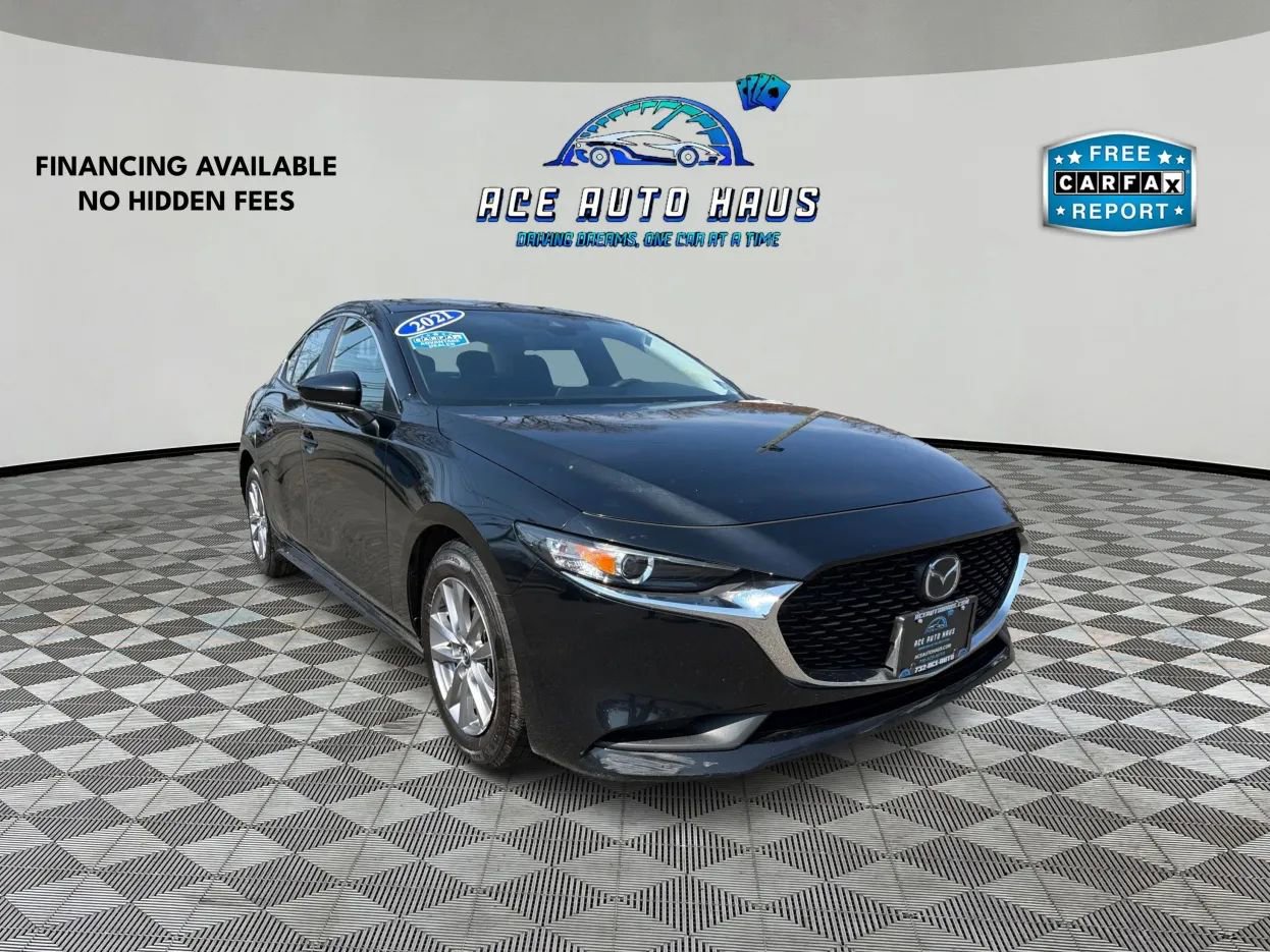 Used 2021 MAZDA MAZDA3 s image 1