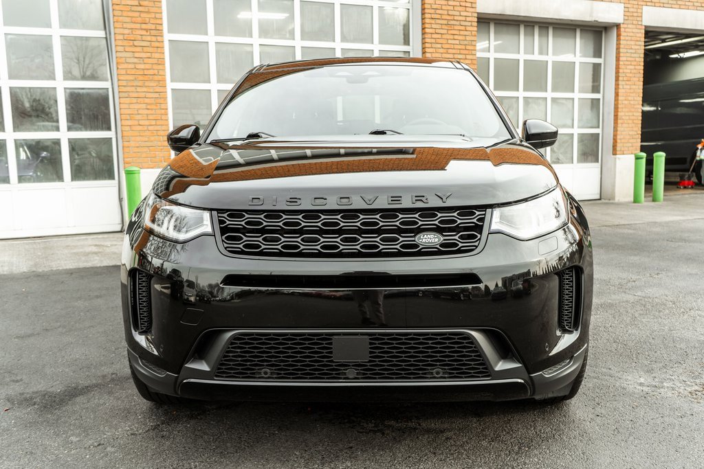 Used 2023 Land Rover Discovery Sport SE image 28