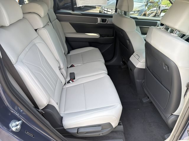 New 2027 Hyundai Santa Fe SEL FWD image 17
