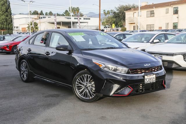 Used 2022 Kia Forte GT-Line w/ GT-Line Premium Package image 2