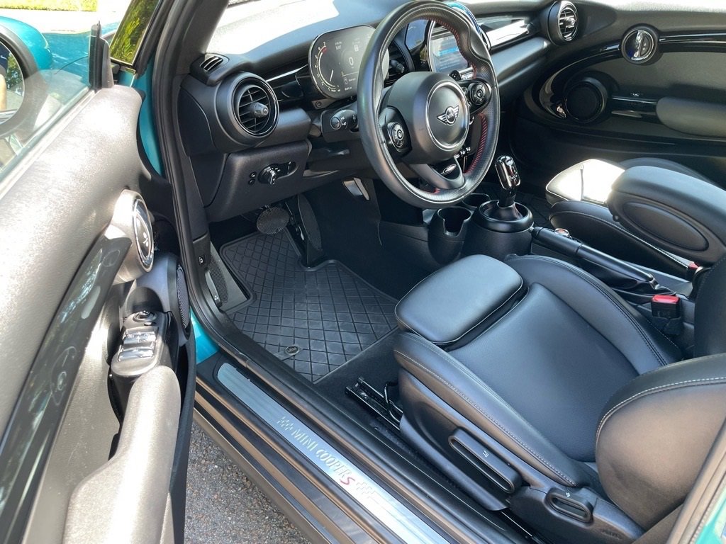 Used 2021 MINI Cooper S w/ 6.5" Touchscreen Package image 5