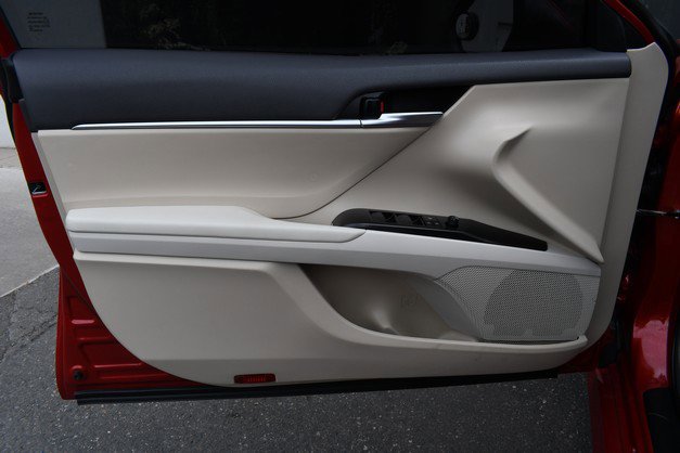 Certified 2023 Toyota Camry LE FWD image 13