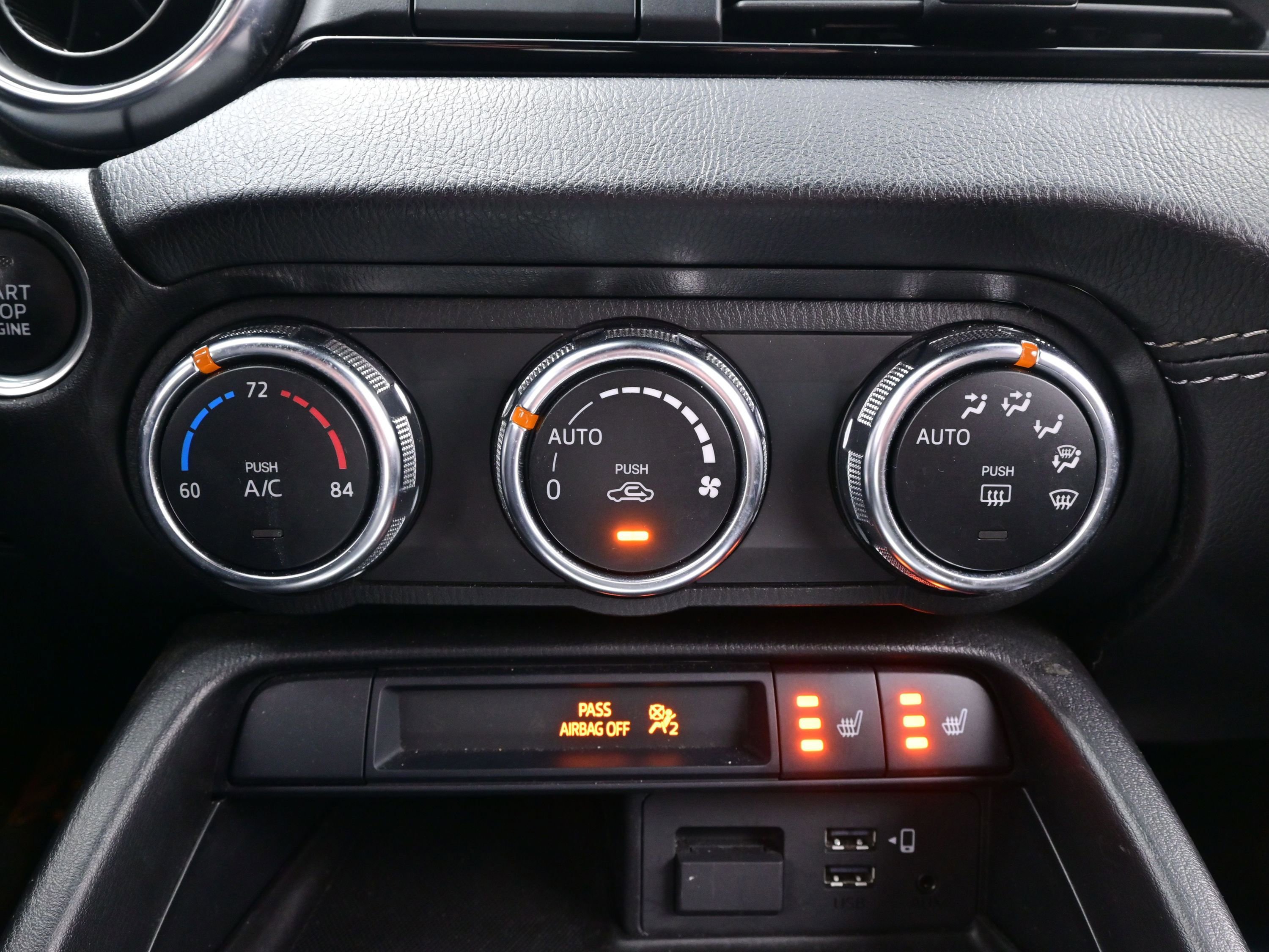 Used 2021 MAZDA MX-5 Miata Grand Touring image 18