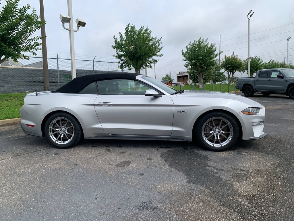 Used 2019 Ford Mustang GT Premium RWD image 2