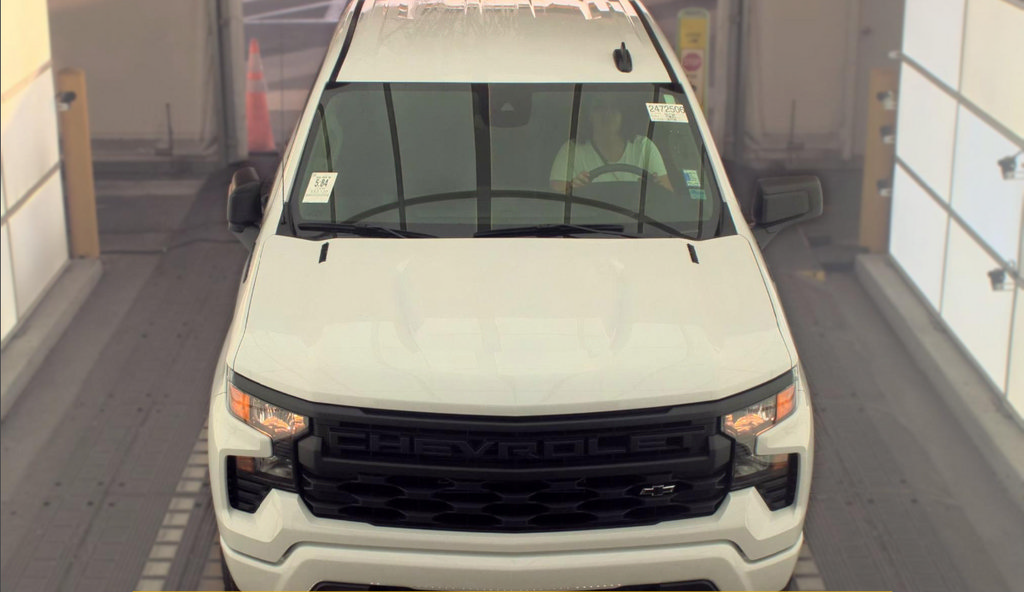 Used 2026 Chevrolet Silverado 1500 Custom w/ Turbomax Blackout Package RWD image 3