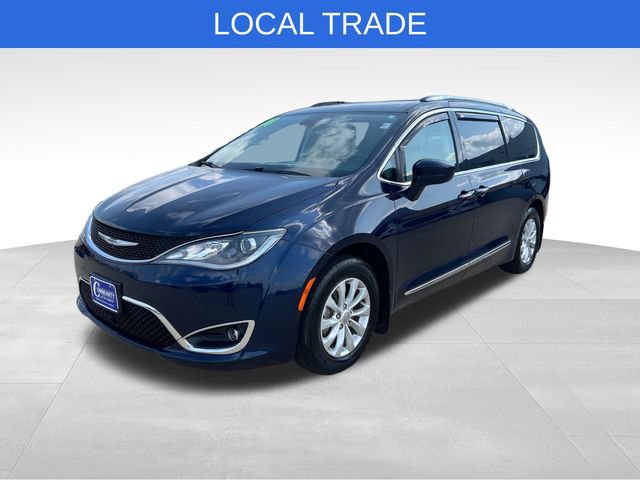 Used 2018 Chrysler Pacifica Touring-L Plus w/ Advanced Safetytec Group FWD image 1