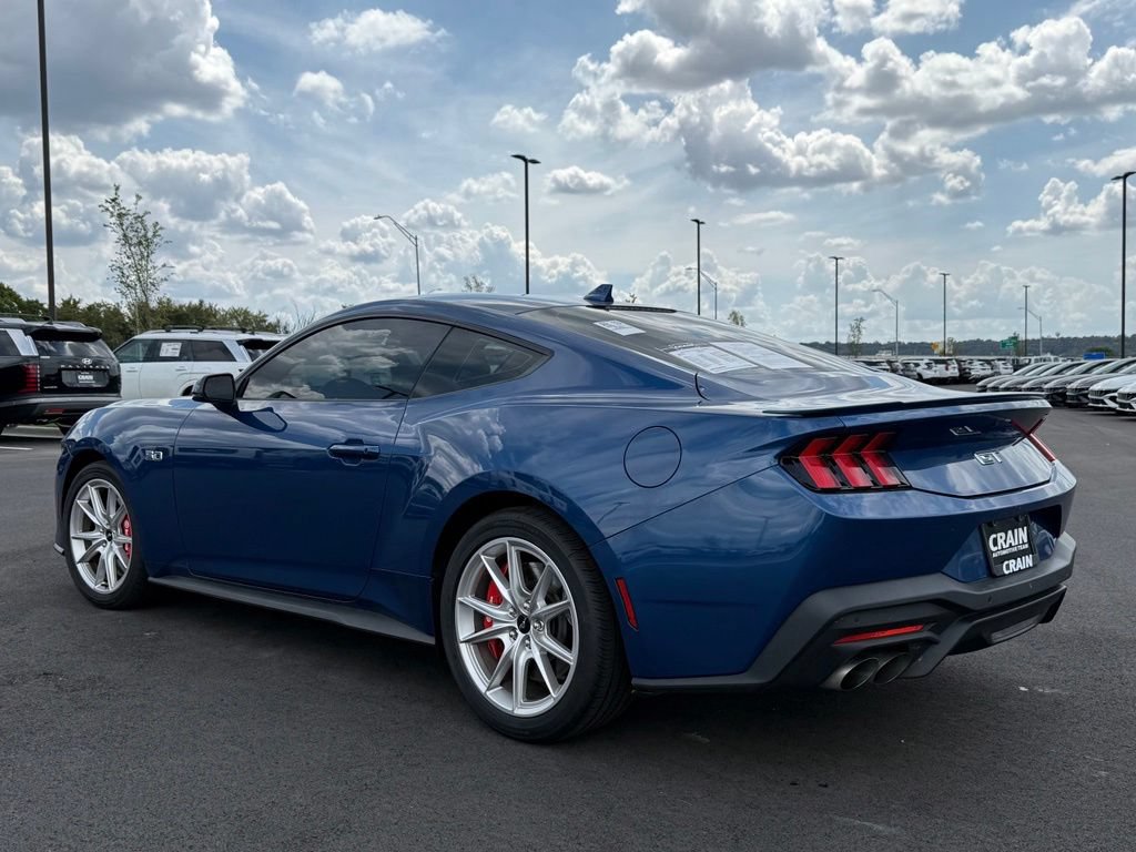 Used 2024 Ford Mustang GT Premium RWD image 7
