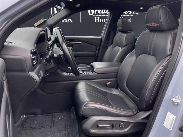 Used 2023 Honda Pilot TrailSport image 9