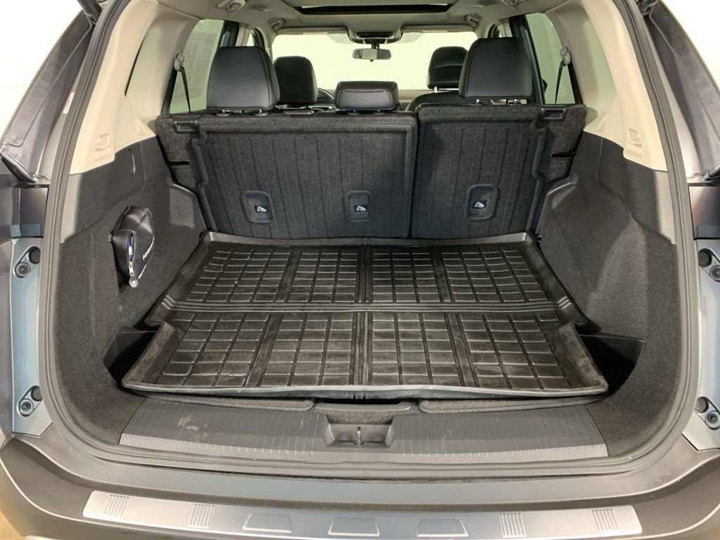 Used 2023 Nissan Rogue SV w/ SV Premium B Package image 13