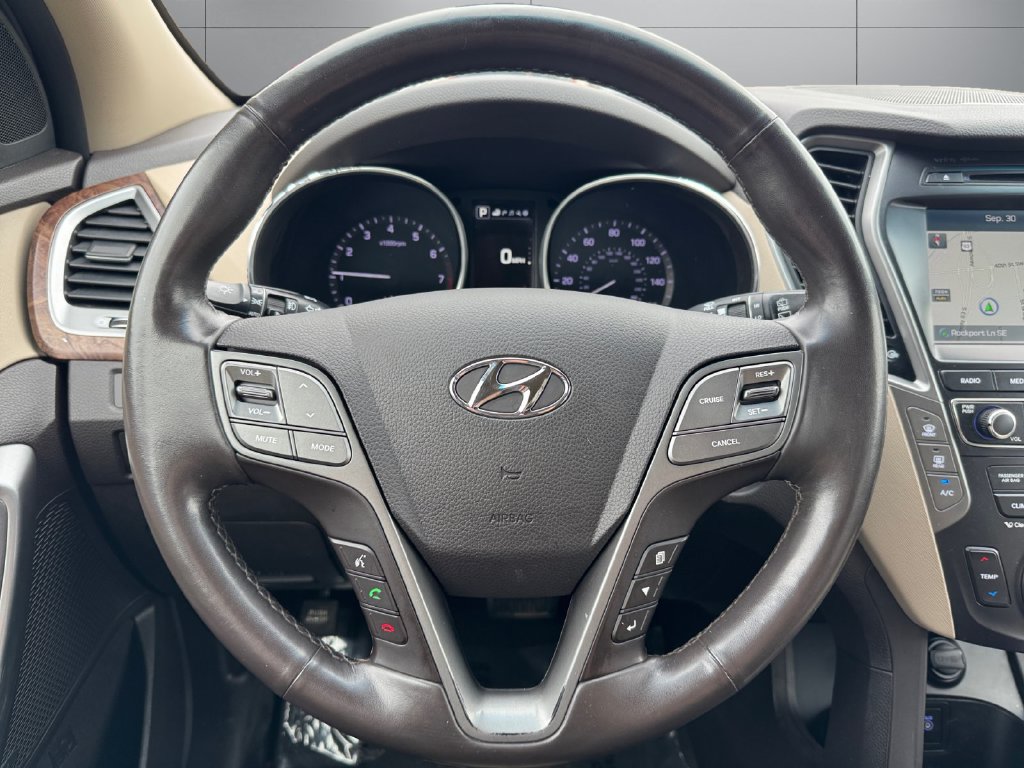 Used 2017 Hyundai Santa Fe Limited w/ Cargo Package AWD/4WD image 13
