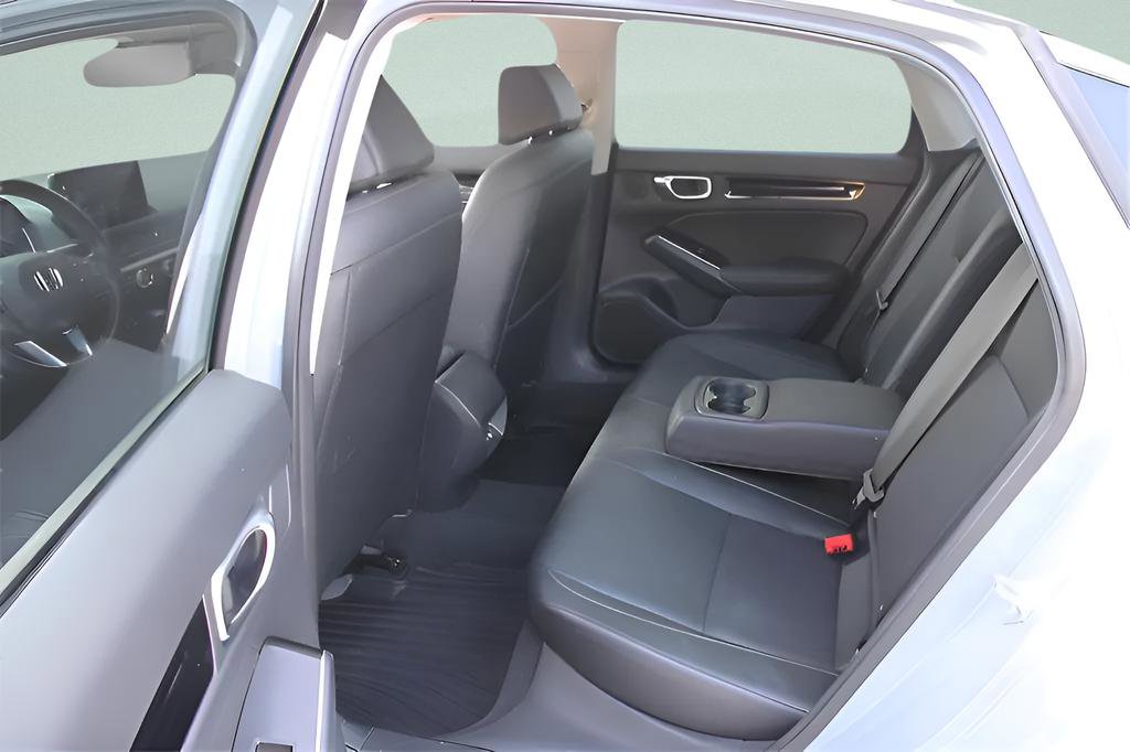 Used 2024 Honda Civic Touring image 18