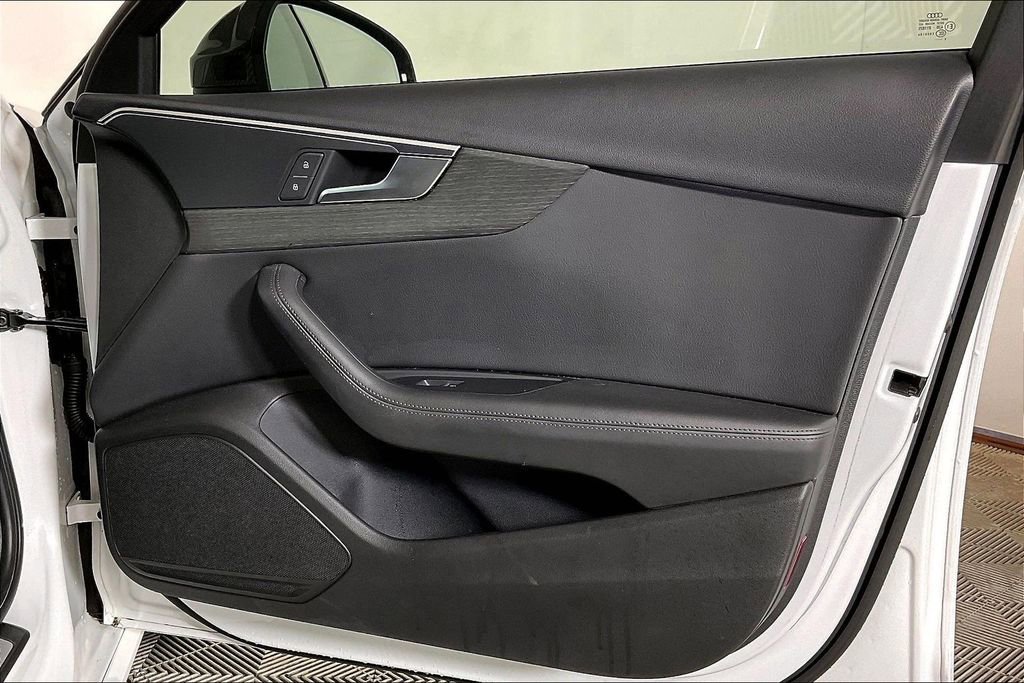 Used 2019 Audi A4 2.0T Premium Plus w/ Premium Plus Package image 23
