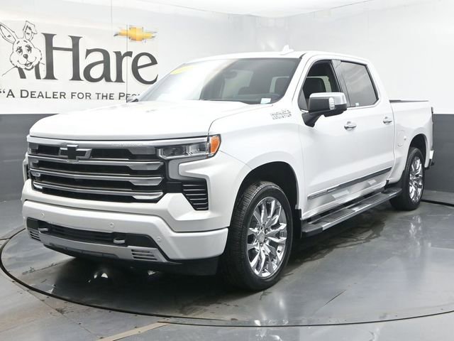 Used 2023 Chevrolet Silverado 1500 High Country w/ High Country Premium Package AWD/4WD image 33
