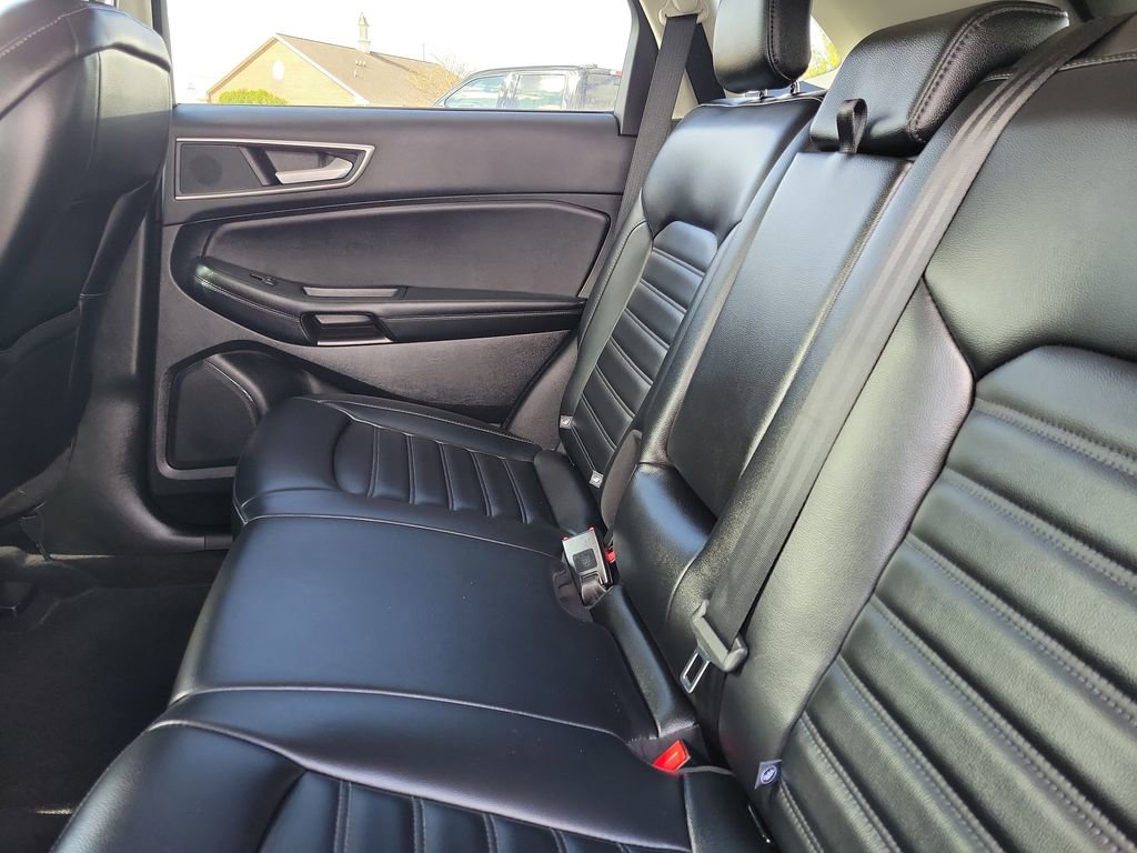 Used 2024 Ford Edge SEL w/ Convenience Package AWD/4WD image 12