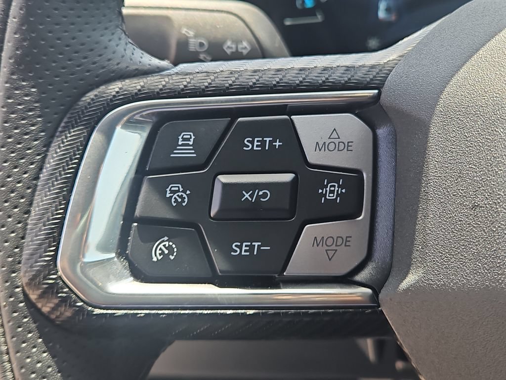 Used 2024 Ford Mustang GT Premium RWD image 17