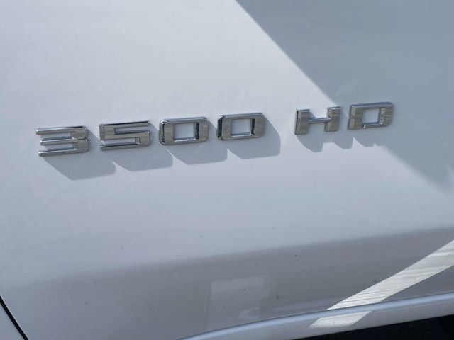 Used 2023 Chevrolet Silverado 3500 High Country w/ LPO, Hitch Package image 11