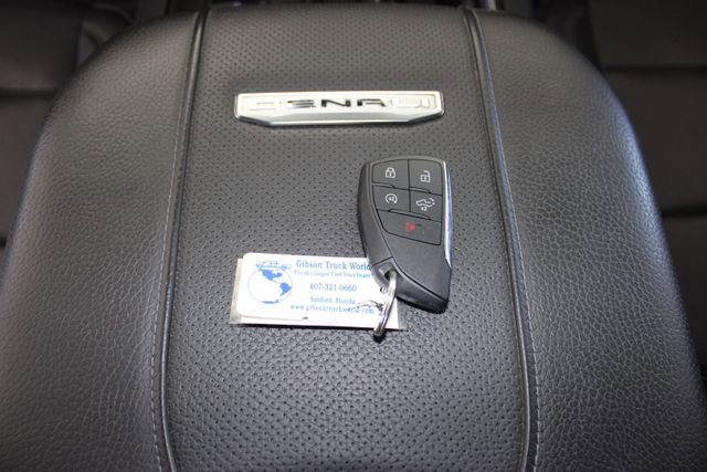Used 2024 GMC Sierra 3500 Denali w/ Denali Reserve Package image 31