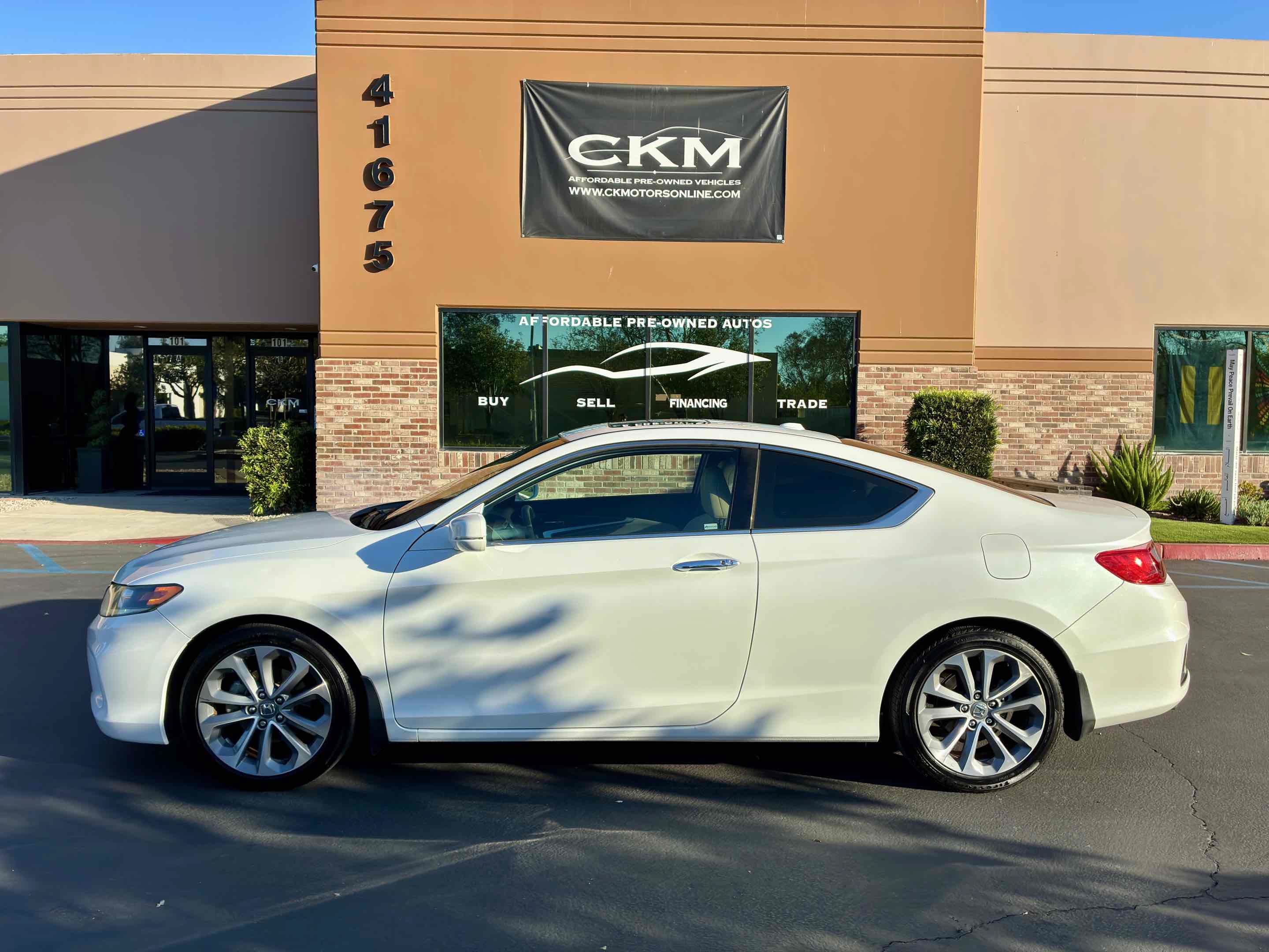 Used 2015 Honda Accord EX-L image 3