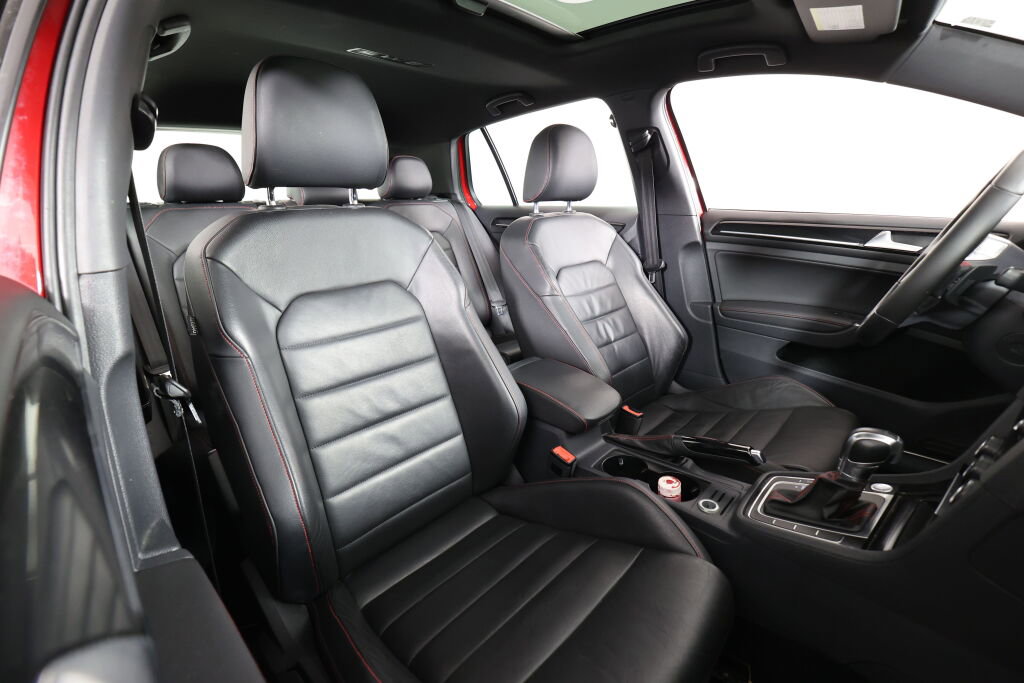 Used 2016 Volkswagen GTI Autobahn image 24