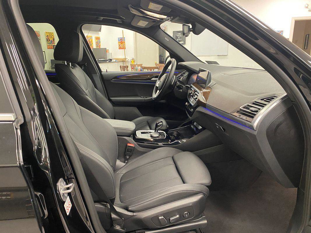 Used 2024 BMW X3 xDrive30i w/ Convenience Package w/ZPA image 15