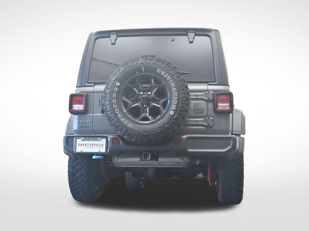 Used 2023 Jeep Wrangler Unlimited w/ Cold Weather Group AWD/4WD image 34